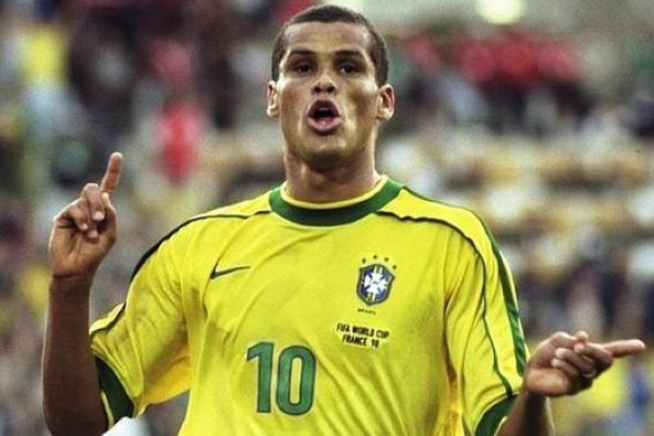 利用赛事的 利用赛事的